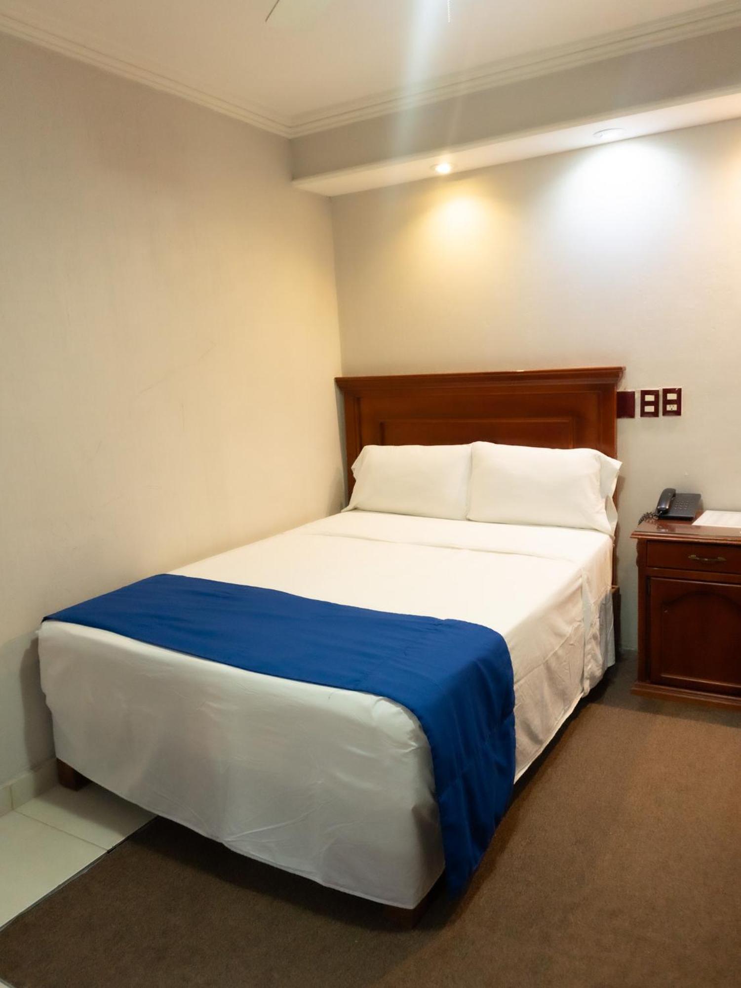 Hotel Real De La Barca Ngoại thất bức ảnh